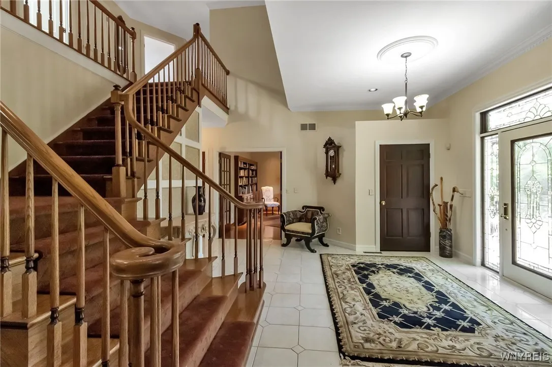 9875 Hollingson Rd, Clarence, New York 14031, Clarence, New York 14031, 5 Bedrooms Bedrooms, 15 Rooms Rooms,3 BathroomsBathrooms,Residential,Closed,9875 Hollingson Rd, Clarence, New York 14031,0,B1618517