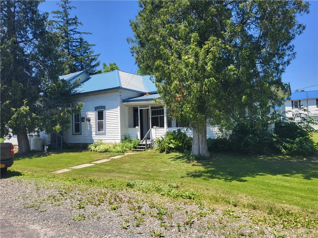 5890 County Road 11, Catharine, New York 14805, Catharine, New York 14805, 2 Bedrooms Bedrooms, 8 Rooms Rooms,1 BathroomBathrooms,Residential,For Sale,5890 County Road 11, Catharine, New York 14805,R1619029