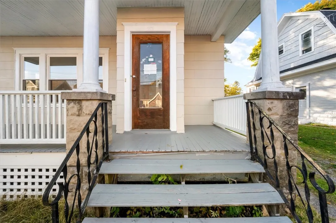 23 Peacock Street, Auburn, New York 13021, Auburn, New York 13021, 3 Bedrooms Bedrooms, 7 Rooms Rooms,1 BathroomBathrooms,Residential,Closed,23 Peacock Street, Auburn, New York 13021,0,R1619054