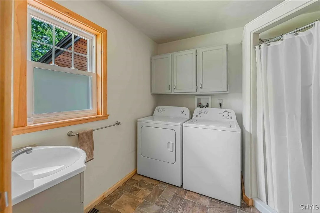 10196 Lander Road, Dansville, New York 14572, Dansville, New York 14572, 2 Bedrooms Bedrooms, 6 Rooms Rooms,2 BathroomsBathrooms,Residential,Closed,10196 Lander Road, Dansville, New York 14572,0,S1619057