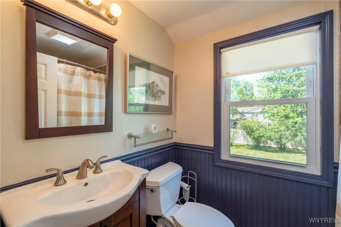 397 Darwin Drive, Amherst, New York 14226, Amherst, New York 14226, 3 Bedrooms Bedrooms, 8 Rooms Rooms,2 BathroomsBathrooms,Residential,Closed,397 Darwin Drive, Amherst, New York 14226,0,B1618881