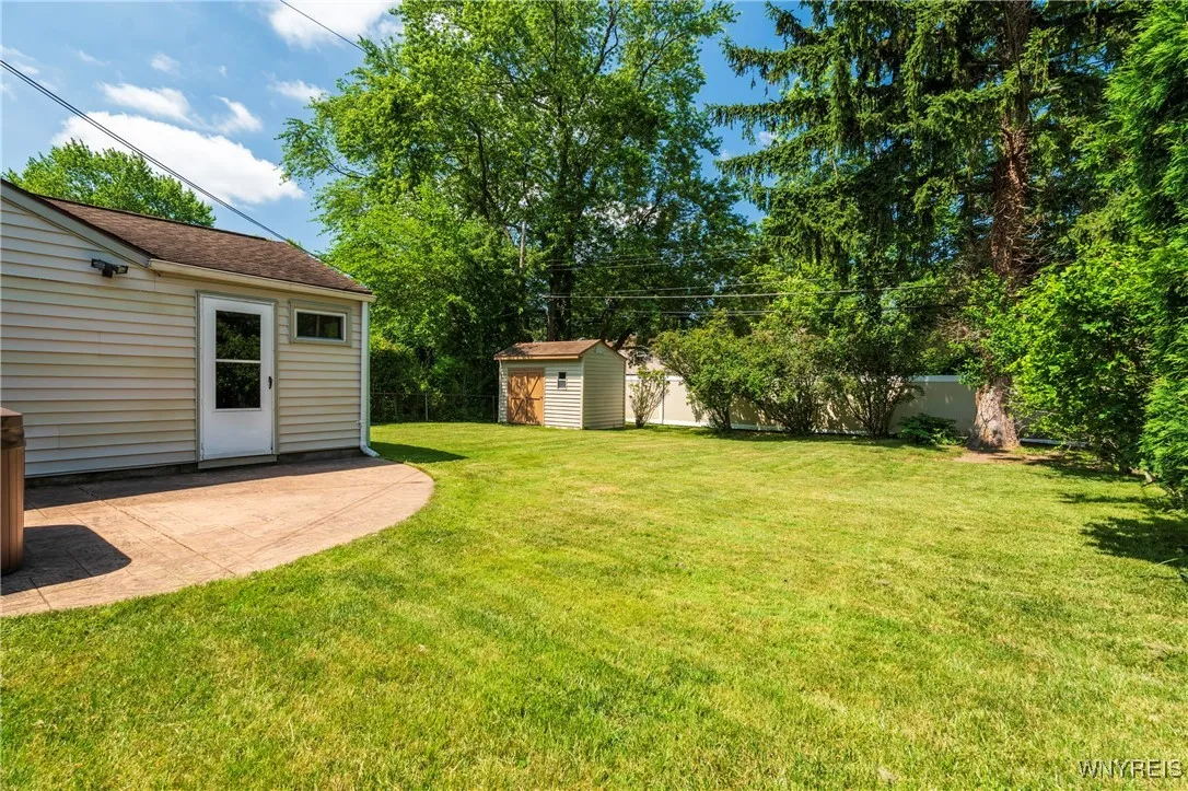 397 Darwin Drive, Amherst, New York 14226, Amherst, New York 14226, 3 Bedrooms Bedrooms, 8 Rooms Rooms,2 BathroomsBathrooms,Residential,Closed,397 Darwin Drive, Amherst, New York 14226,0,B1618881