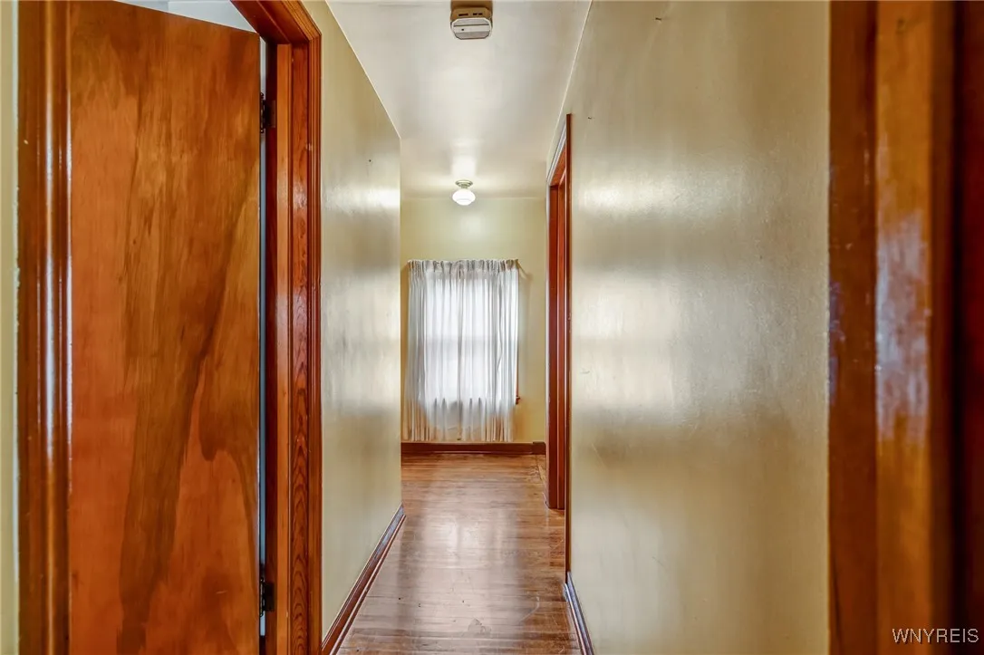 2104 Walnut Avenue, Niagara Falls, New York 14301, Niagara Falls, New York 14301, 3 Bedrooms Bedrooms, 7 Rooms Rooms,2 BathroomsBathrooms,Residential,For Sale,2104 Walnut Avenue, Niagara Falls, New York 14301,B1619062