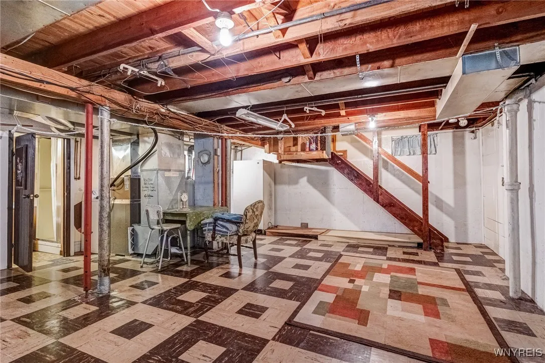 2104 Walnut Avenue, Niagara Falls, New York 14301, Niagara Falls, New York 14301, 3 Bedrooms Bedrooms, 7 Rooms Rooms,2 BathroomsBathrooms,Residential,For Sale,2104 Walnut Avenue, Niagara Falls, New York 14301,B1619062
