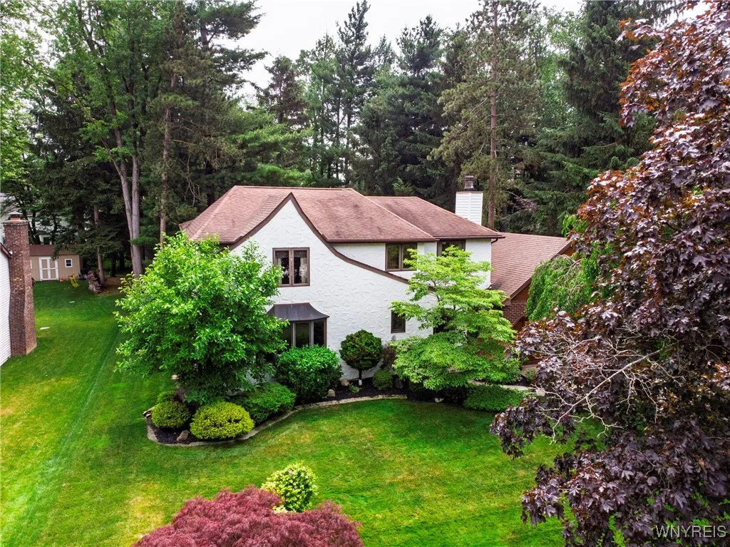 55 Twilight Lane, Amherst, New York 14051, Amherst, New York 14051, 4 Bedrooms Bedrooms, 9 Rooms Rooms,2 BathroomsBathrooms,Residential,For Sale,55 Twilight Lane, Amherst, New York 14051,B1619039