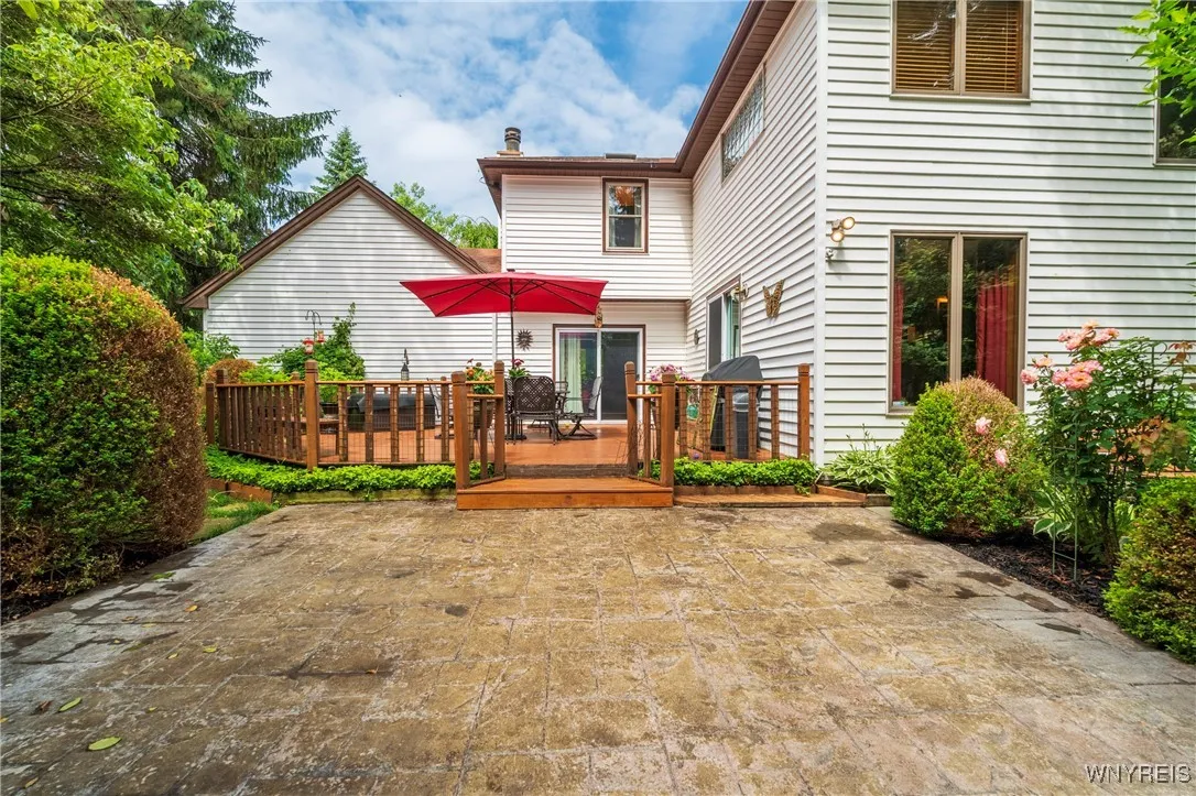 55 Twilight Lane, Amherst, New York 14051, Amherst, New York 14051, 4 Bedrooms Bedrooms, 9 Rooms Rooms,2 BathroomsBathrooms,Residential,For Sale,55 Twilight Lane, Amherst, New York 14051,B1619039
