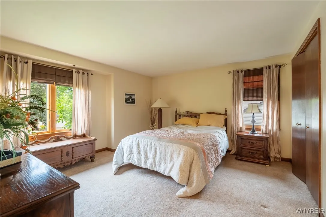 55 Twilight Lane, Amherst, New York 14051, Amherst, New York 14051, 4 Bedrooms Bedrooms, 9 Rooms Rooms,2 BathroomsBathrooms,Residential,For Sale,55 Twilight Lane, Amherst, New York 14051,B1619039