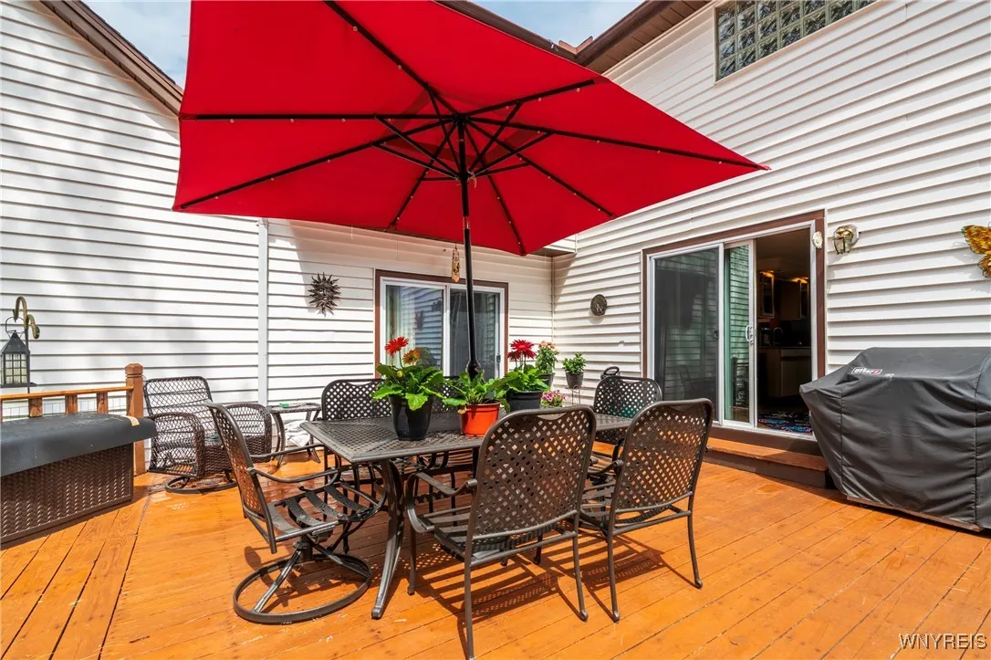 55 Twilight Lane, Amherst, New York 14051, Amherst, New York 14051, 4 Bedrooms Bedrooms, 9 Rooms Rooms,2 BathroomsBathrooms,Residential,For Sale,55 Twilight Lane, Amherst, New York 14051,B1619039