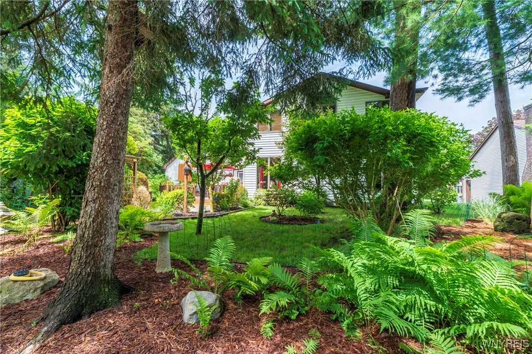 55 Twilight Lane, Amherst, New York 14051, Amherst, New York 14051, 4 Bedrooms Bedrooms, 9 Rooms Rooms,2 BathroomsBathrooms,Residential,For Sale,55 Twilight Lane, Amherst, New York 14051,B1619039
