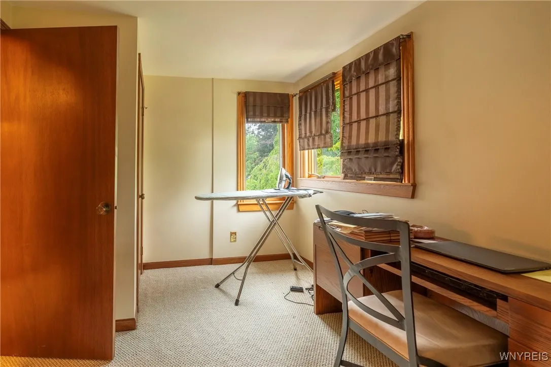 55 Twilight Lane, Amherst, New York 14051, Amherst, New York 14051, 4 Bedrooms Bedrooms, 9 Rooms Rooms,2 BathroomsBathrooms,Residential,For Sale,55 Twilight Lane, Amherst, New York 14051,B1619039