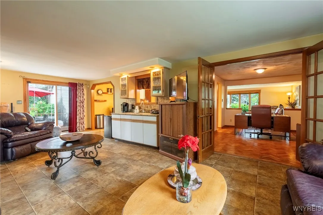 55 Twilight Lane, Amherst, New York 14051, Amherst, New York 14051, 4 Bedrooms Bedrooms, 9 Rooms Rooms,2 BathroomsBathrooms,Residential,For Sale,55 Twilight Lane, Amherst, New York 14051,B1619039