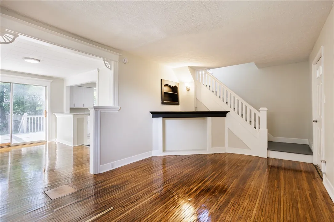 44 Furlong Street, Rochester, New York 14621, Rochester, New York 14621, 3 Bedrooms Bedrooms, 6 Rooms Rooms,1 BathroomBathrooms,Residential,Closed,44 Furlong Street, Rochester, New York 14621,0,R1619047