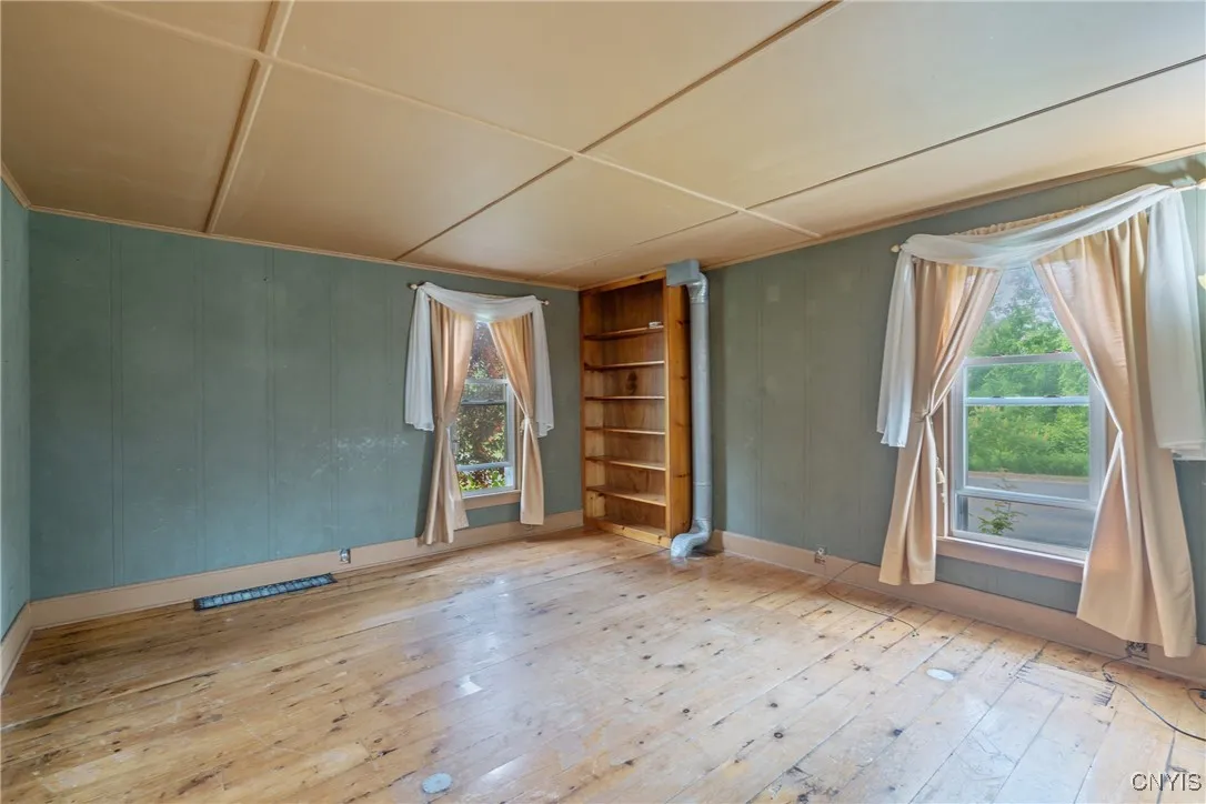388 Sutton Road, Schroeppel, New York 13132, Schroeppel, New York 13132, 4 Bedrooms Bedrooms, 7 Rooms Rooms,1 BathroomBathrooms,Residential,For Sale,388 Sutton Road, Schroeppel, New York 13132,S1618920