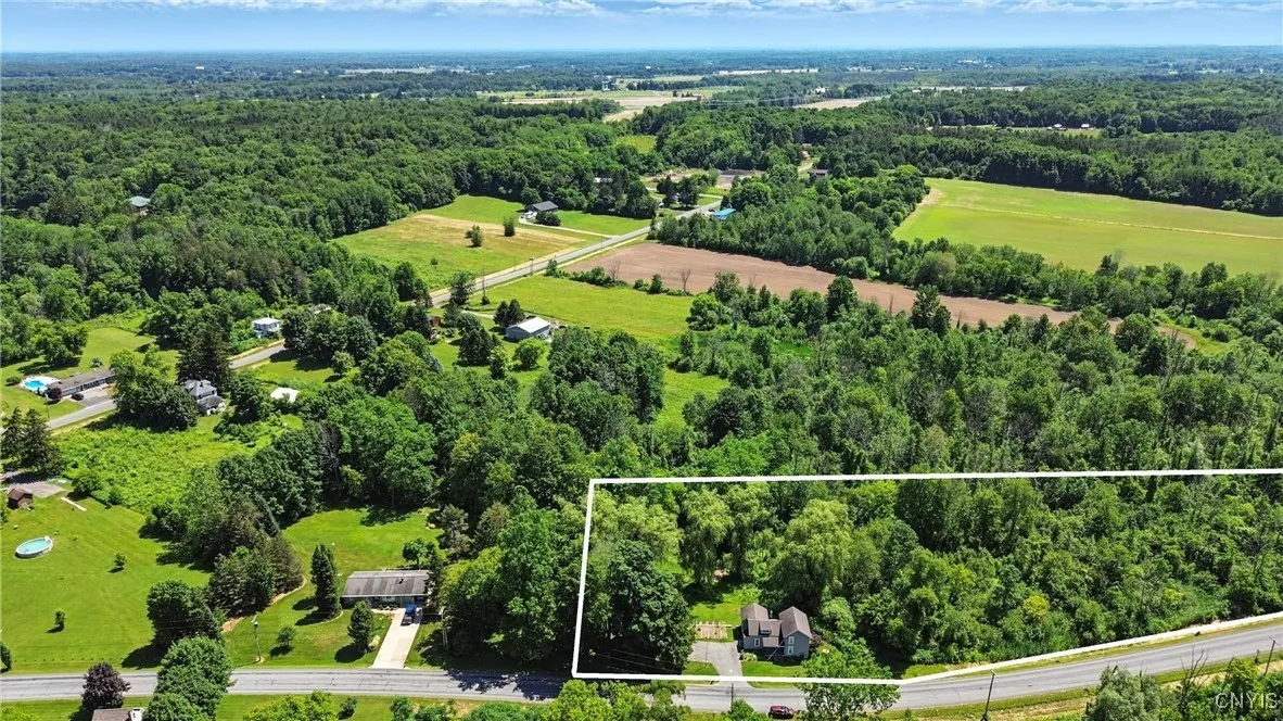 388 Sutton Road, Schroeppel, New York 13132, Schroeppel, New York 13132, 4 Bedrooms Bedrooms, 7 Rooms Rooms,1 BathroomBathrooms,Residential,For Sale,388 Sutton Road, Schroeppel, New York 13132,S1618920