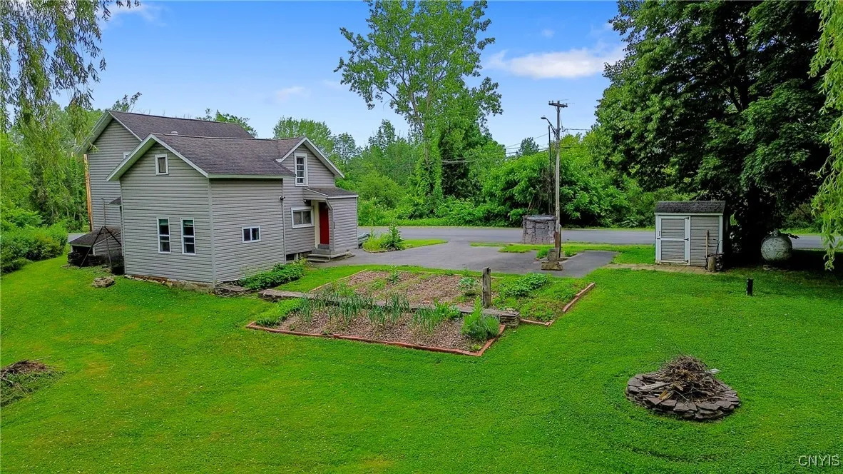 388 Sutton Road, Schroeppel, New York 13132, Schroeppel, New York 13132, 4 Bedrooms Bedrooms, 7 Rooms Rooms,1 BathroomBathrooms,Residential,For Sale,388 Sutton Road, Schroeppel, New York 13132,S1618920
