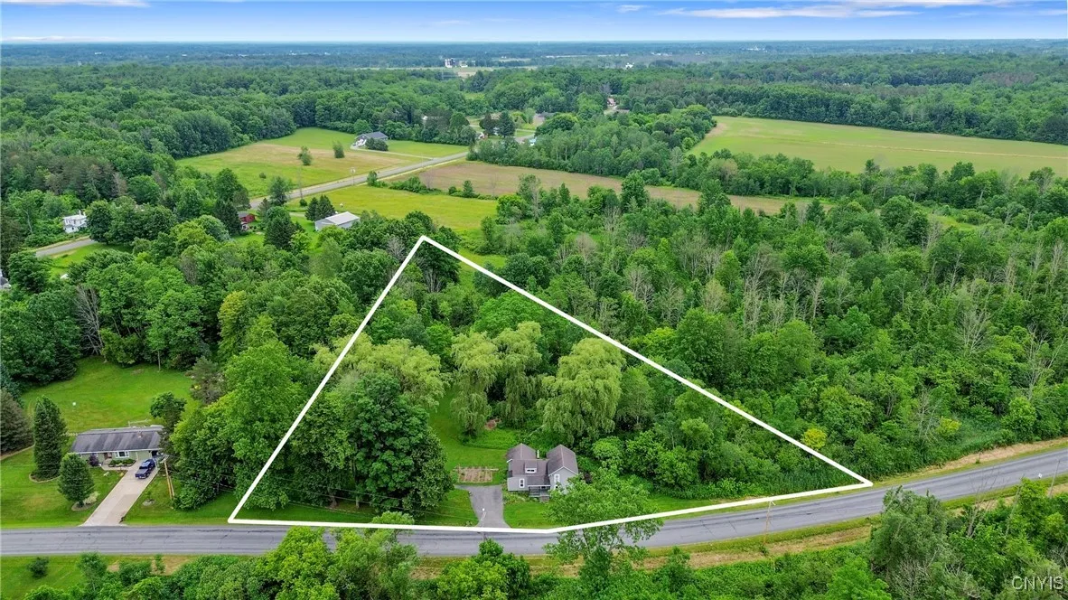388 Sutton Road, Schroeppel, New York 13132, Schroeppel, New York 13132, 4 Bedrooms Bedrooms, 7 Rooms Rooms,1 BathroomBathrooms,Residential,For Sale,388 Sutton Road, Schroeppel, New York 13132,S1618920