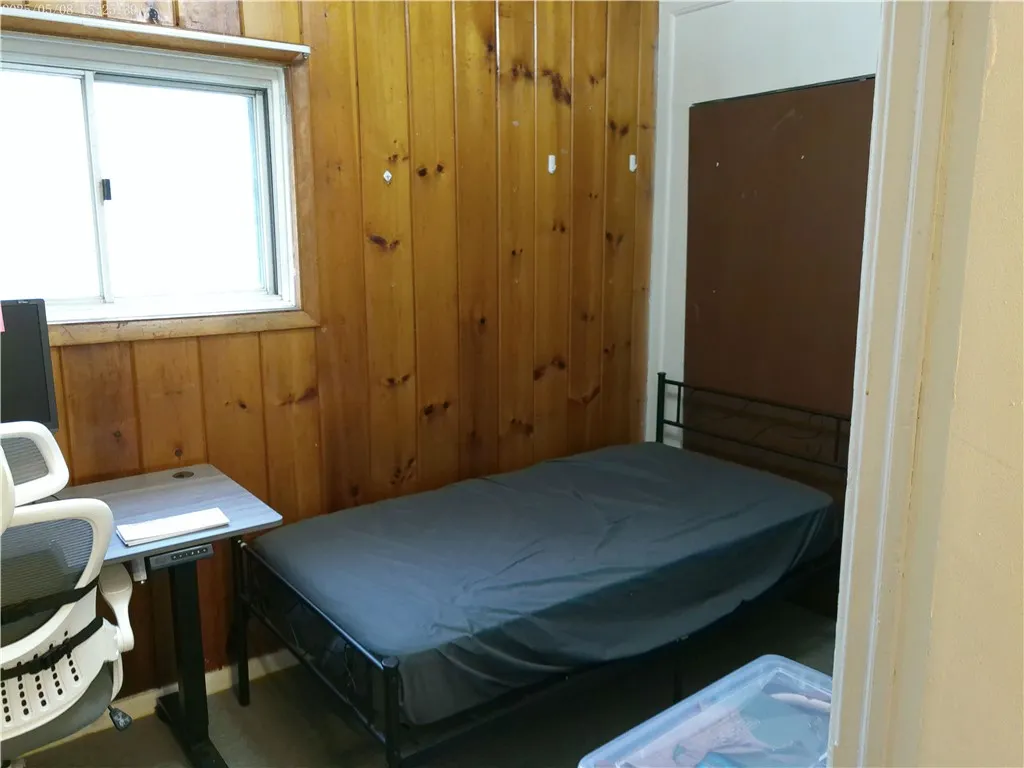 35 Langslow Street, Rochester, New York 14620, Rochester, New York 14620, 3 Bedrooms Bedrooms, 7 Rooms Rooms,2 BathroomsBathrooms,Residential Lease,For Rent,35 Langslow Street, Rochester, New York 14620,R1619095