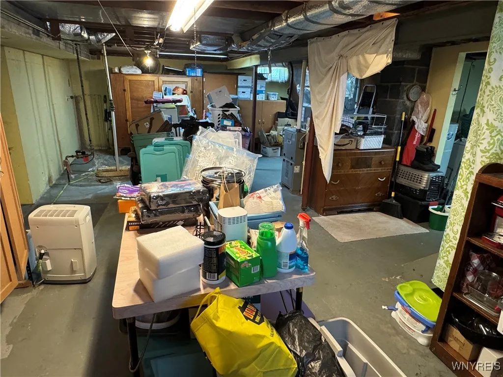 293 Lamont Drive, Amherst, New York 14226, Amherst, New York 14226, 2 Bedrooms Bedrooms, 7 Rooms Rooms,1 BathroomBathrooms,Residential,For Sale,293 Lamont Drive, Amherst, New York 14226,B1618866