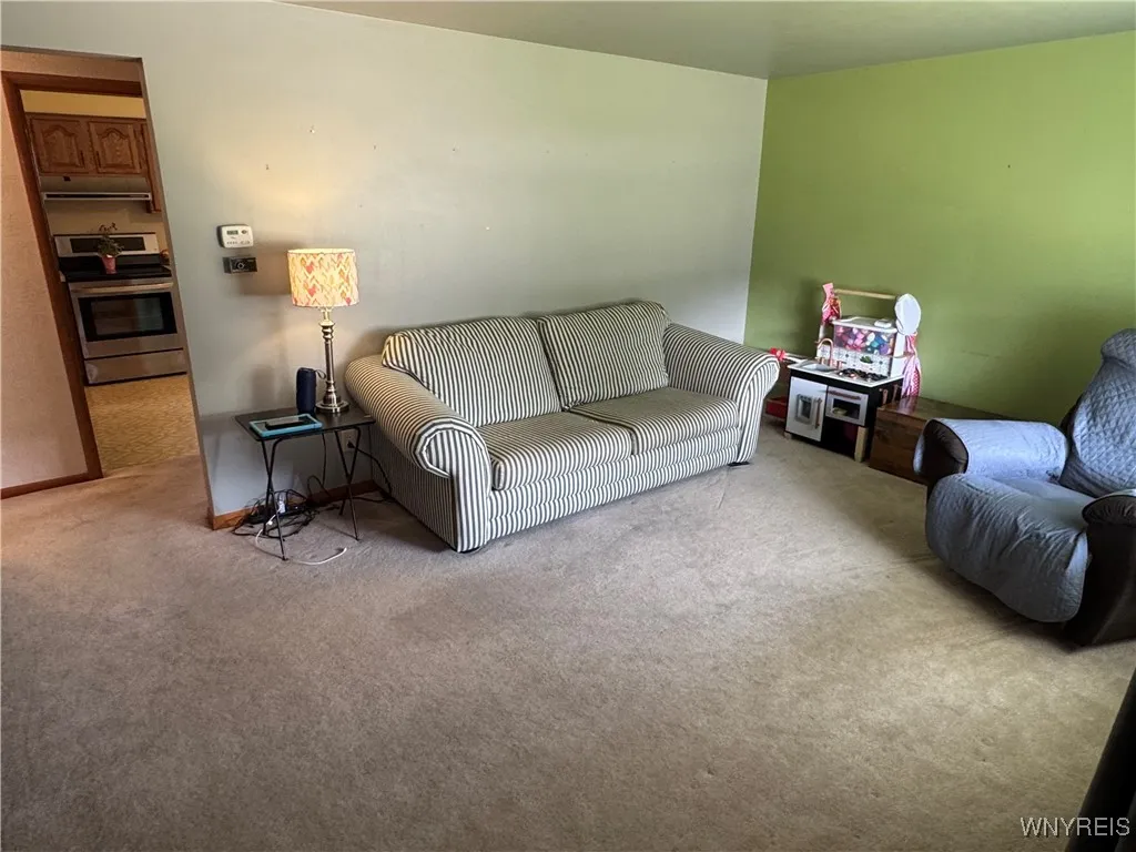 293 Lamont Drive, Amherst, New York 14226, Amherst, New York 14226, 2 Bedrooms Bedrooms, 7 Rooms Rooms,1 BathroomBathrooms,Residential,For Sale,293 Lamont Drive, Amherst, New York 14226,B1618866