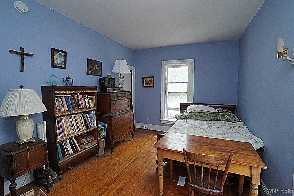 57 Christiana Street, North Tonawanda, New York 14, North Tonawanda, New York 14120, 5 Bedrooms Bedrooms, 14 Rooms Rooms,3 BathroomsBathrooms,Residential,For Sale,57 Christiana Street, North Tonawanda, New York 14,0,B1619066