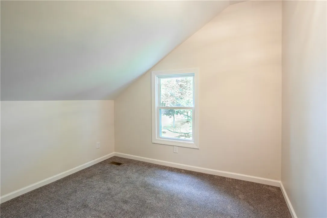 5252 Arbor Road, Marion, New York 14519, Marion, New York 14519, 3 Bedrooms Bedrooms, 5 Rooms Rooms,2 BathroomsBathrooms,Residential Lease,For Rent,5252 Arbor Road, Marion, New York 14519,R1618970
