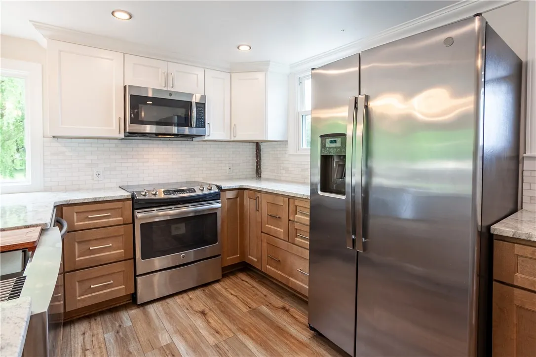 5252 Arbor Road, Marion, New York 14519, Marion, New York 14519, 3 Bedrooms Bedrooms, 5 Rooms Rooms,2 BathroomsBathrooms,Residential Lease,For Rent,5252 Arbor Road, Marion, New York 14519,R1618970