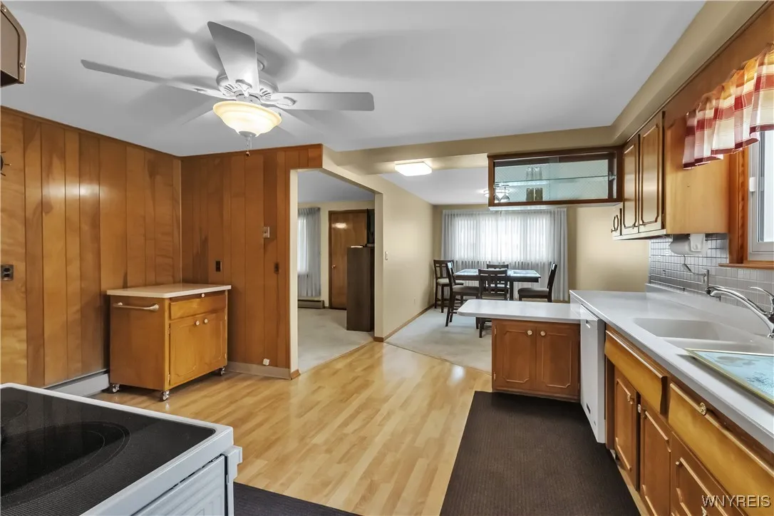 25 Andres Place, Cheektowaga, New York 14225, Cheektowaga, New York 14225, 3 Bedrooms Bedrooms, 6 Rooms Rooms,1 BathroomBathrooms,Residential,Closed,25 Andres Place, Cheektowaga, New York 14225,0,B1619074