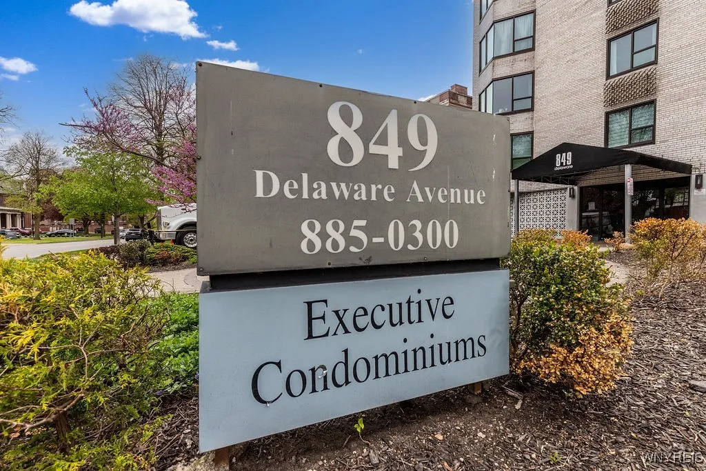 849 Delaware Avenue 305, Buffalo, New York 14209, Buffalo, New York 14209, 1 Bedroom Bedrooms, 3 Rooms Rooms,1 BathroomBathrooms,Residential Lease,For Rent,849 Delaware Avenue 305, Buffalo, New York 14209,B1618613