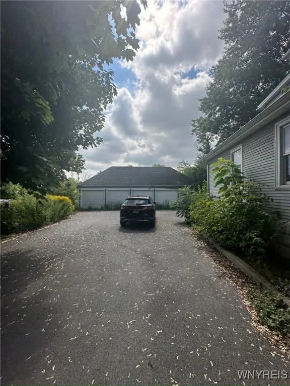 3911 Main Street, Amherst, New York 14226, Amherst, New York 14226, ,Commercial Sale,For Sale,3911 Main Street, Amherst, New York 14226,B1619025