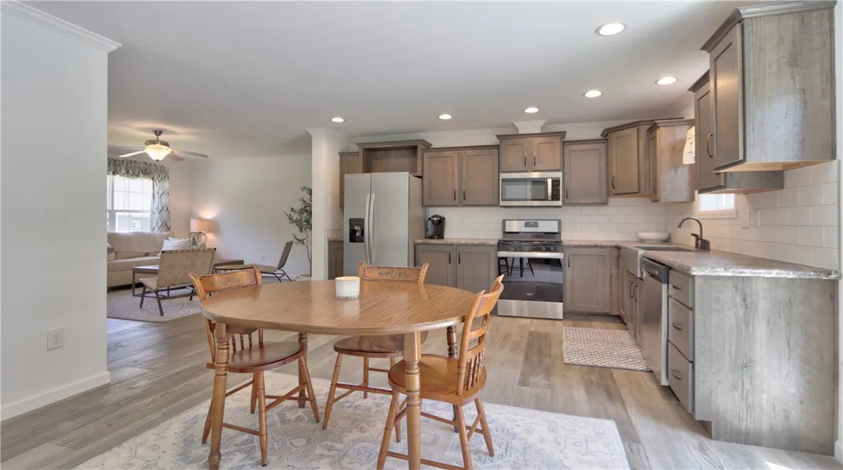 240 Plum Point Road, Milo, New York 14842, Milo, New York 14842, 3 Bedrooms Bedrooms, 6 Rooms Rooms,2 BathroomsBathrooms,Residential,Closed,240 Plum Point Road, Milo, New York 14842,0,R1618444