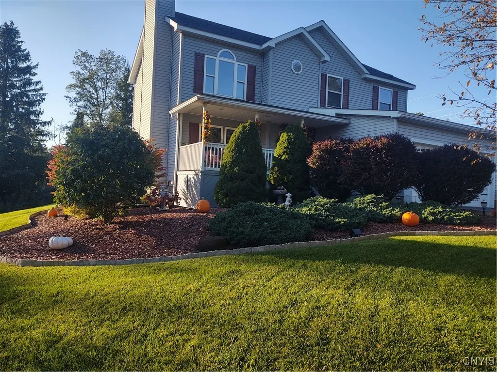 5425 Summerset, Deerfield, New York 13502, Deerfield, New York 13502, 3 Bedrooms Bedrooms, 7 Rooms Rooms,2 BathroomsBathrooms,Residential,Closed,5425 Summerset, Deerfield, New York 13502,0,S1618954