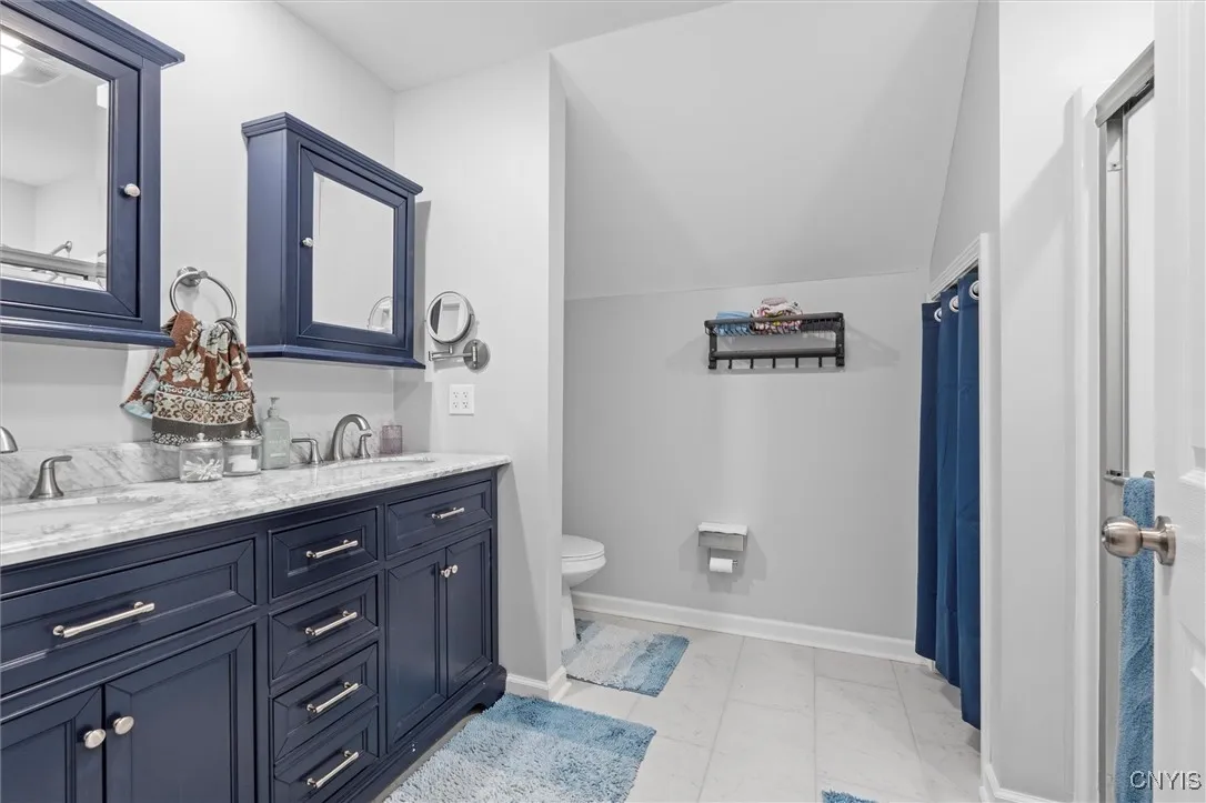 Full bath with double vanity