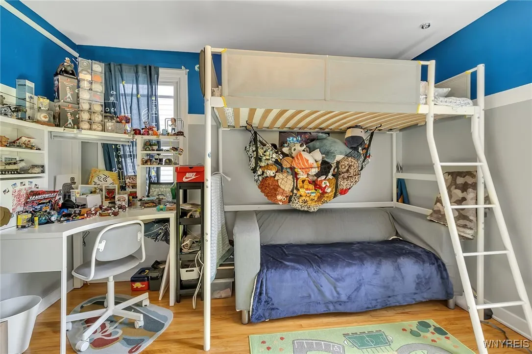 61 Chateau East, Amherst, New York 14226, Amherst, New York 14226, 3 Bedrooms Bedrooms, 6 Rooms Rooms,1 BathroomBathrooms,Residential,For Sale,61 Chateau East, Amherst, New York 14226,B1618801