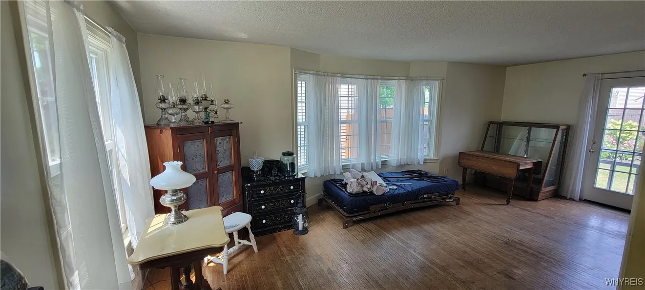 242 Northwood Drive, Tonawanda, New York 14223, Tonawanda, New York 14223, 2 Bedrooms Bedrooms, 5 Rooms Rooms,1 BathroomBathrooms,Residential,For Sale,242 Northwood Drive, Tonawanda, New York 14223,B1618021
