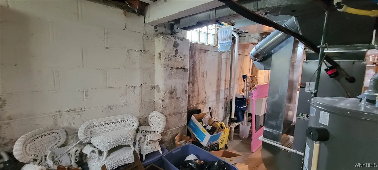 242 Northwood Drive, Tonawanda, New York 14223, Tonawanda, New York 14223, 2 Bedrooms Bedrooms, 5 Rooms Rooms,1 BathroomBathrooms,Residential,For Sale,242 Northwood Drive, Tonawanda, New York 14223,B1618021