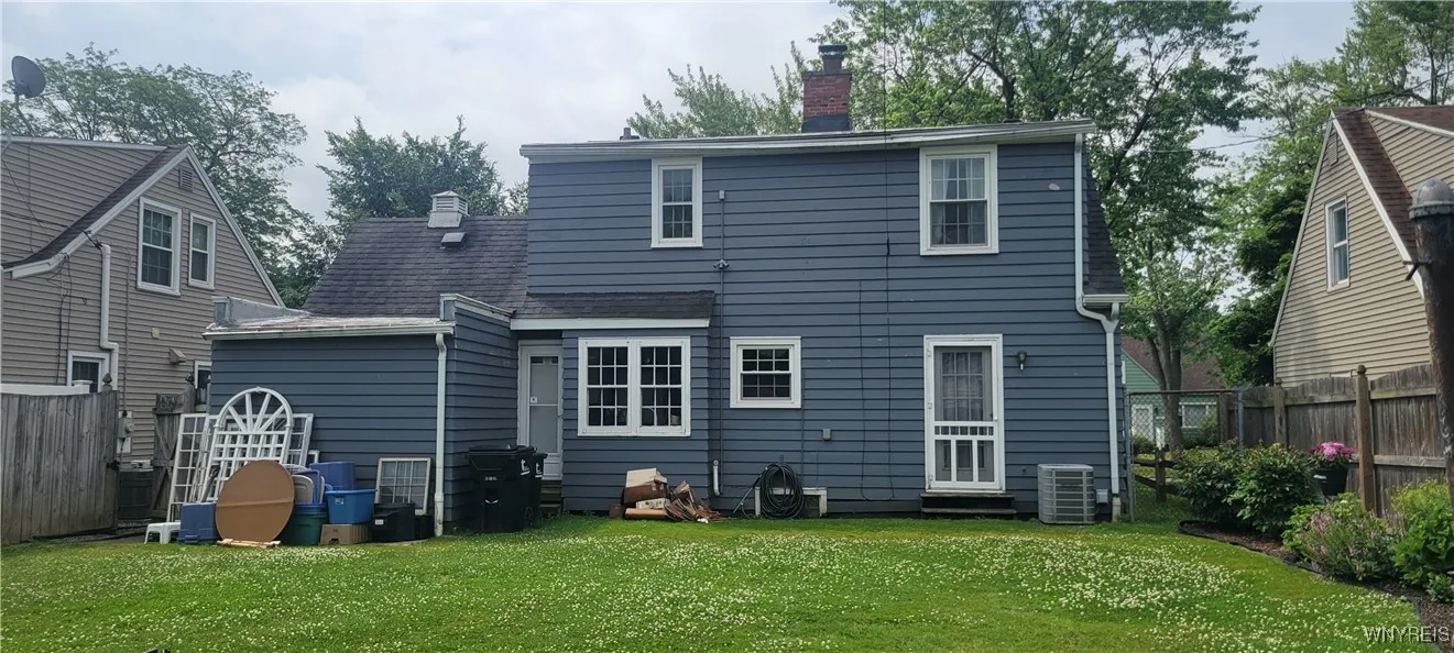 242 Northwood Drive, Tonawanda, New York 14223, Tonawanda, New York 14223, 2 Bedrooms Bedrooms, 5 Rooms Rooms,1 BathroomBathrooms,Residential,For Sale,242 Northwood Drive, Tonawanda, New York 14223,B1618021
