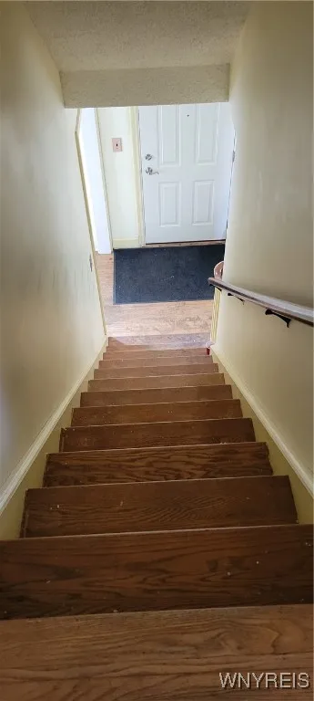 242 Northwood Drive, Tonawanda, New York 14223, Tonawanda, New York 14223, 2 Bedrooms Bedrooms, 5 Rooms Rooms,1 BathroomBathrooms,Residential,For Sale,242 Northwood Drive, Tonawanda, New York 14223,B1618021