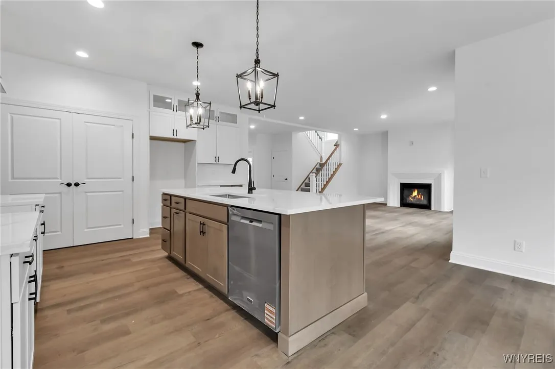 20 Knoche Way, Orchard Park, New York 14127, Orchard Park, New York 14127, 4 Bedrooms Bedrooms, 4 Rooms Rooms,2 BathroomsBathrooms,Residential,For Sale,20 Knoche Way, Orchard Park, New York 14127,B1619166