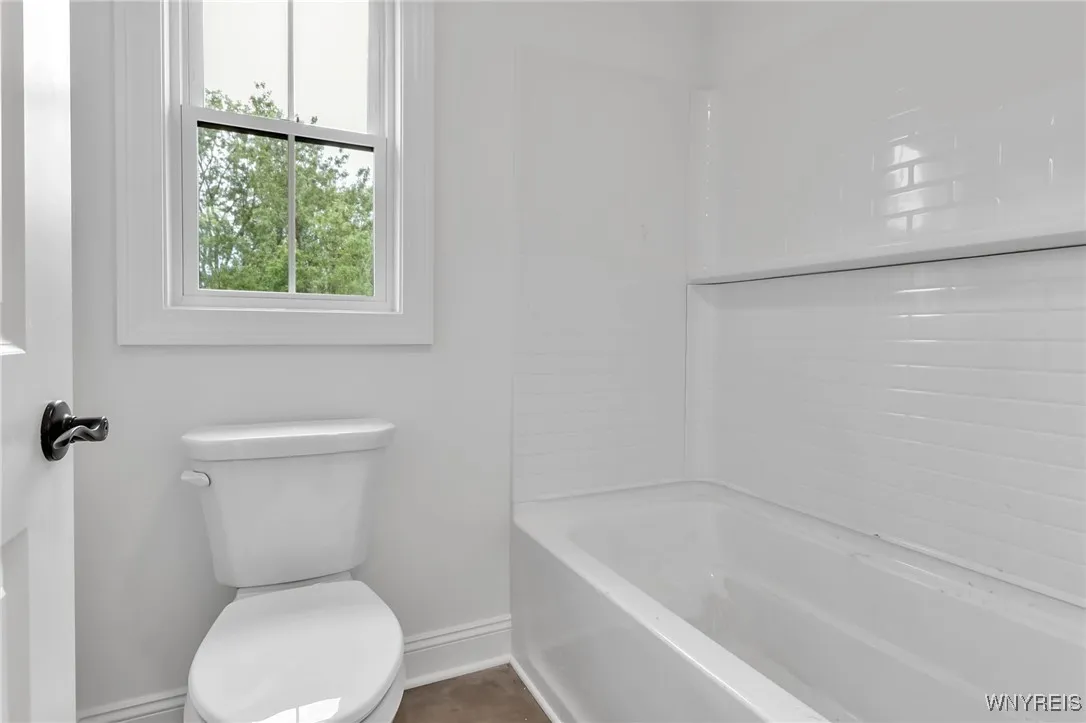 20 Knoche Way, Orchard Park, New York 14127, Orchard Park, New York 14127, 4 Bedrooms Bedrooms, 4 Rooms Rooms,2 BathroomsBathrooms,Residential,For Sale,20 Knoche Way, Orchard Park, New York 14127,B1619166