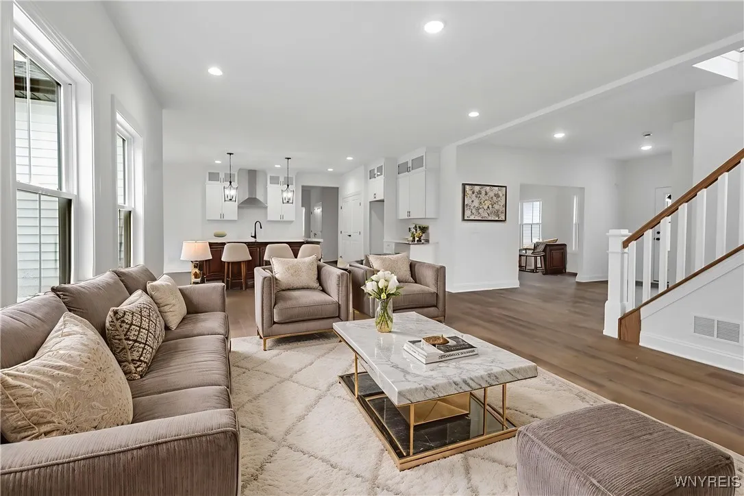 20 Knoche Way, Orchard Park, New York 14127, Orchard Park, New York 14127, 4 Bedrooms Bedrooms, 4 Rooms Rooms,2 BathroomsBathrooms,Residential,For Sale,20 Knoche Way, Orchard Park, New York 14127,B1619166