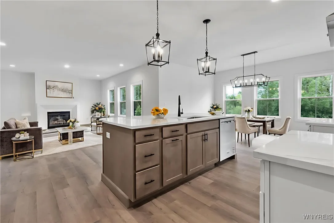 20 Knoche Way, Orchard Park, New York 14127, Orchard Park, New York 14127, 4 Bedrooms Bedrooms, 4 Rooms Rooms,2 BathroomsBathrooms,Residential,For Sale,20 Knoche Way, Orchard Park, New York 14127,B1619166