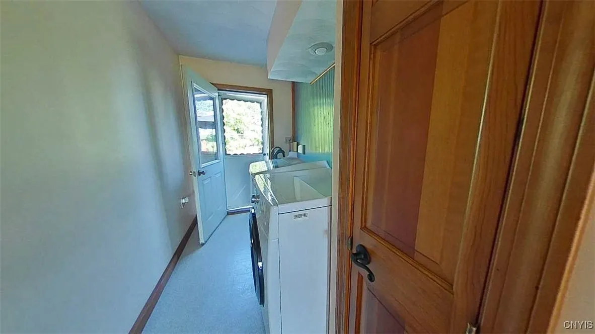 9260 Latus Road, Paris, New York 13318, Paris, New York 13318, 3 Bedrooms Bedrooms, 8 Rooms Rooms,2 BathroomsBathrooms,Residential,For Sale,9260 Latus Road, Paris, New York 13318,S1619324