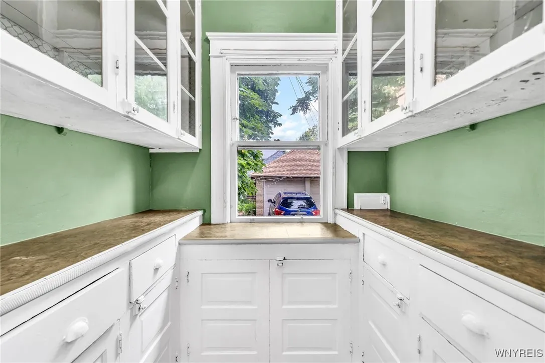 388 Lafayette Ave, Buffalo, New York 14213, Buffalo, New York 14213, 8 Bedrooms Bedrooms, ,2 BathroomsBathrooms,Residential,Closed,388 Lafayette Ave, Buffalo, New York 14213,0,B1619216