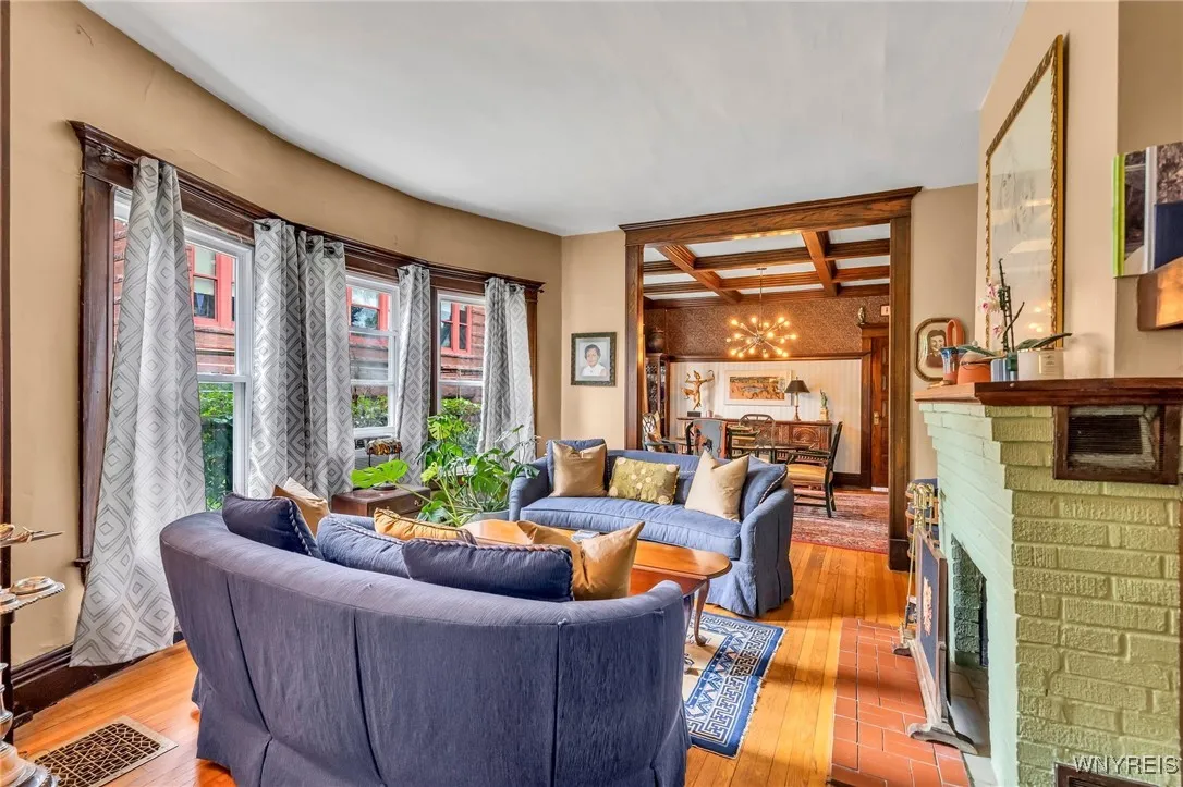 388 Lafayette Ave, Buffalo, New York 14213, Buffalo, New York 14213, 8 Bedrooms Bedrooms, ,2 BathroomsBathrooms,Residential,Closed,388 Lafayette Ave, Buffalo, New York 14213,0,B1619216