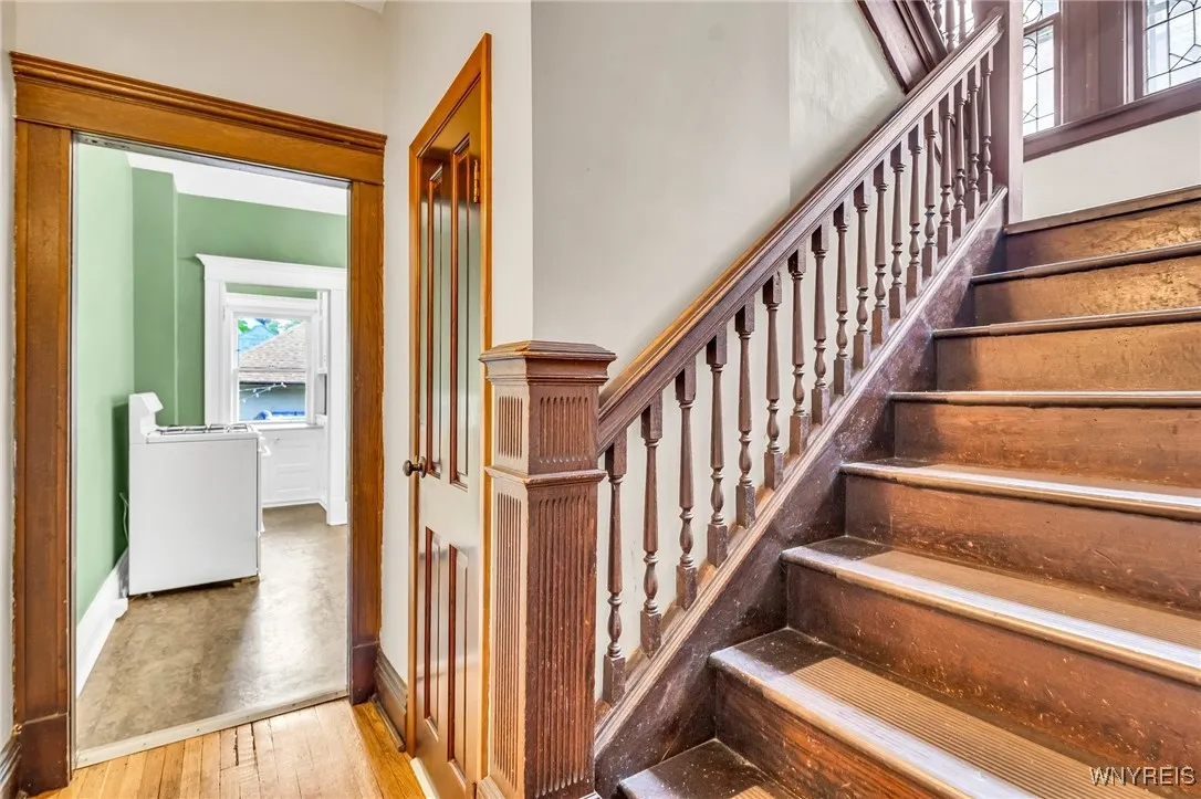 388 Lafayette Ave, Buffalo, New York 14213, Buffalo, New York 14213, 8 Bedrooms Bedrooms, ,2 BathroomsBathrooms,Residential,Closed,388 Lafayette Ave, Buffalo, New York 14213,0,B1619216