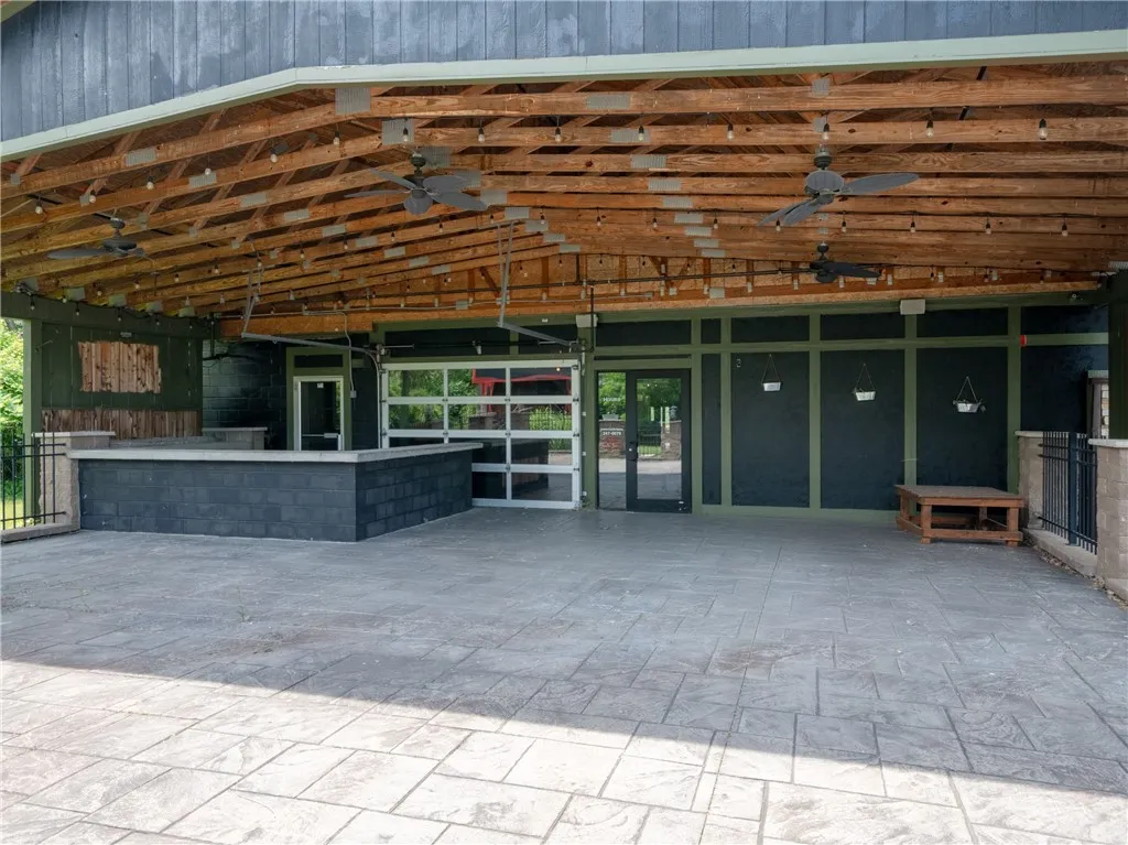 250 Pixley Road, Gates, New York 14624, Gates, New York 14624, ,Commercial Sale,For Sale,250 Pixley Road, Gates, New York 14624,R1619141