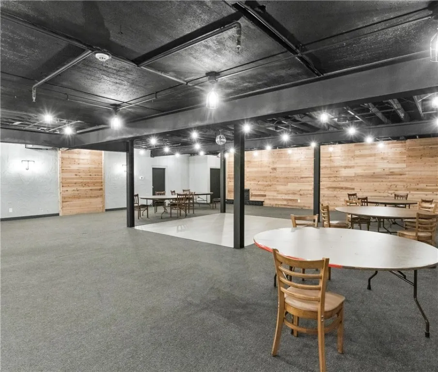 250 Pixley Road, Gates, New York 14624, Gates, New York 14624, ,Commercial Sale,For Sale,250 Pixley Road, Gates, New York 14624,R1619141