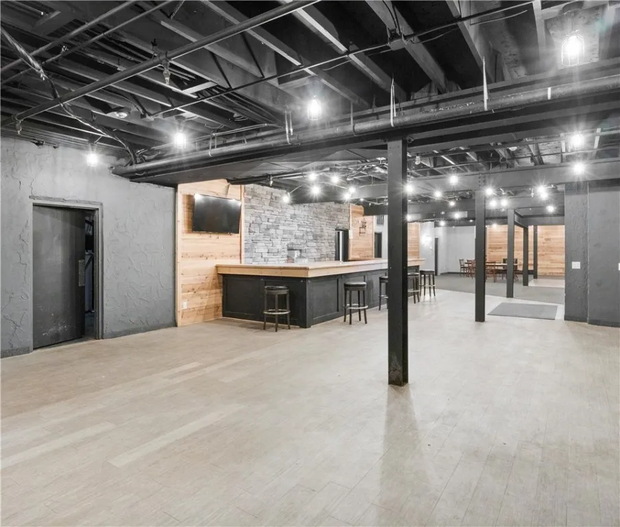 250 Pixley Road, Gates, New York 14624, Gates, New York 14624, ,Commercial Sale,For Sale,250 Pixley Road, Gates, New York 14624,R1619141