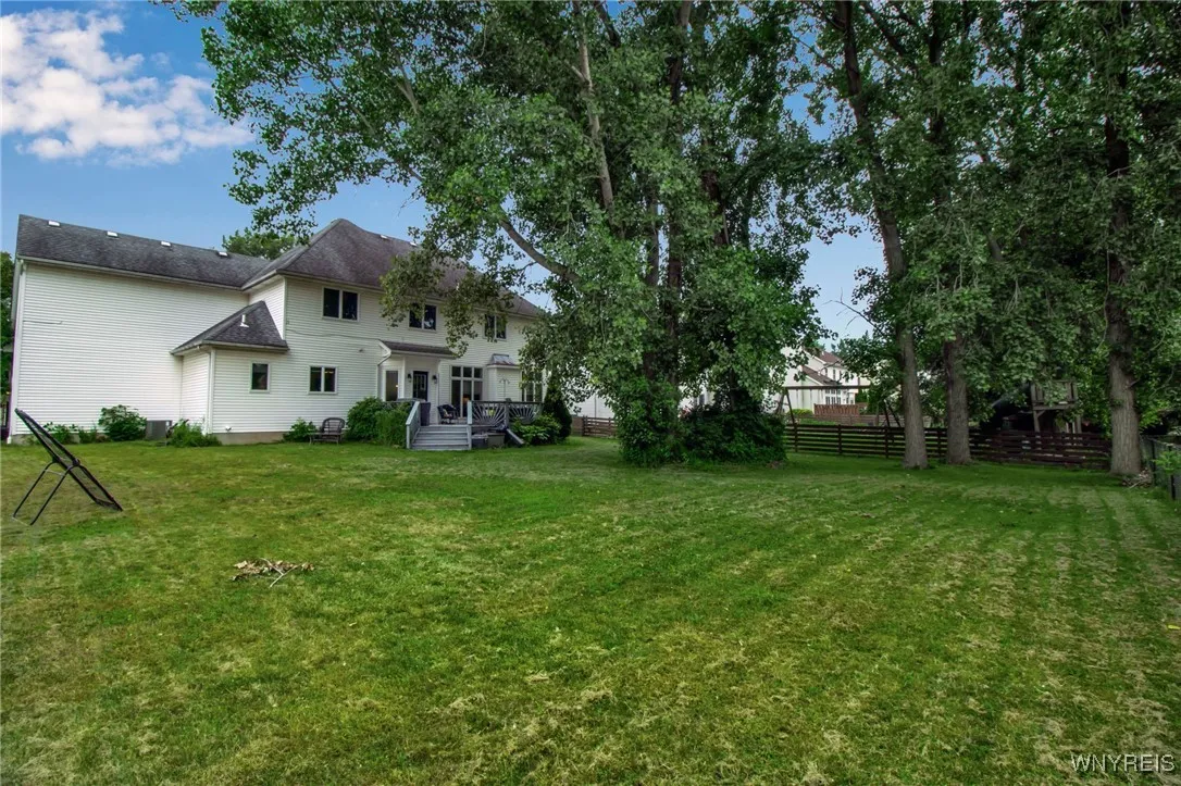 152 Pino Verde Lane, Amherst, New York 14221, Amherst, New York 14221, 5 Bedrooms Bedrooms, 9 Rooms Rooms,2 BathroomsBathrooms,Residential,For Sale,152 Pino Verde Lane, Amherst, New York 14221,B1619297