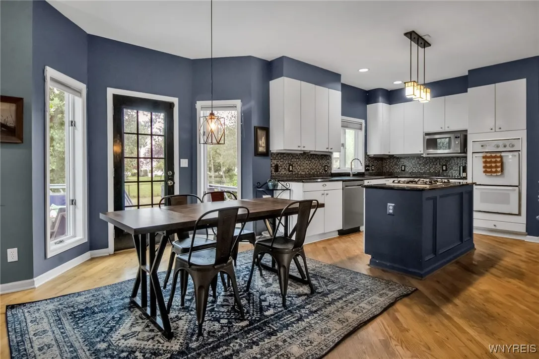 152 Pino Verde Lane, Amherst, New York 14221, Amherst, New York 14221, 5 Bedrooms Bedrooms, 9 Rooms Rooms,2 BathroomsBathrooms,Residential,For Sale,152 Pino Verde Lane, Amherst, New York 14221,B1619297